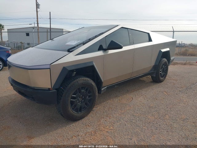 2025 TESLA CYBERTRUCK 7G2CEHED1SA060229 Photo 1