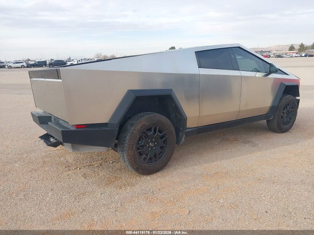 2025 TESLA CYBERTRUCK 7G2CEHED1SA060229 Photo 3