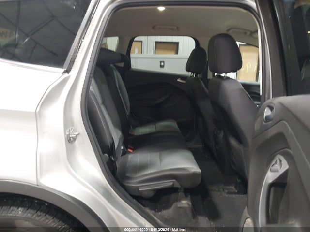 1FMCU9G91GUB99276 Ford ESCAPE SE