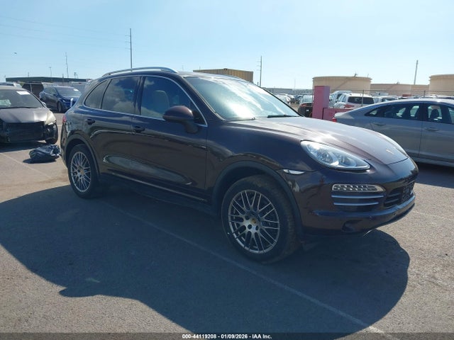2014 PORSCHE CAYENNE WP1AA2A28ELA96011