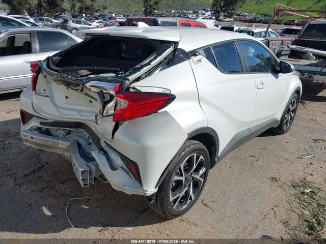 NMTKHMBXXJR056463 Toyota C-HR XLE