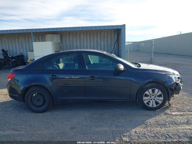1G1PC5SH5G7215423 Chevrolet Cruze Limited Ls Auto