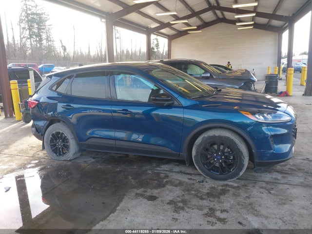 1FMCU9BZ2LUB41923 Ford Escape Se Sport Hybrid