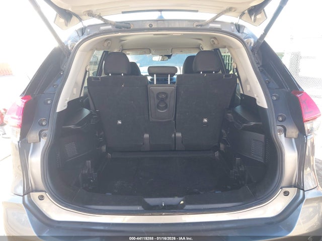 Nissan ROGUE SV 2019 KNMAT2MT6KP535534 Image 17
