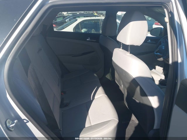 KM8J33AL9KU888891 Hyundai TUCSON SEL