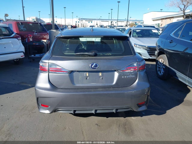 Lexus CT 200H 2014 JTHKD5BH1E2185439 Image 16