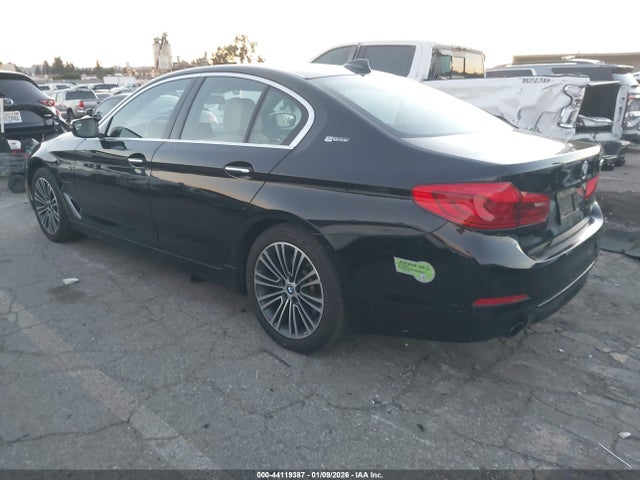 WBAJA9C55JB249507 BMW 530e Iperformance