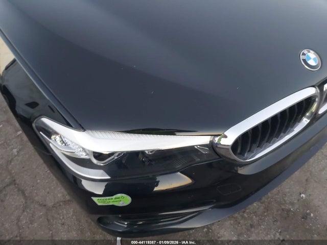 WBAJA9C55JB249507 BMW 530e Iperformance