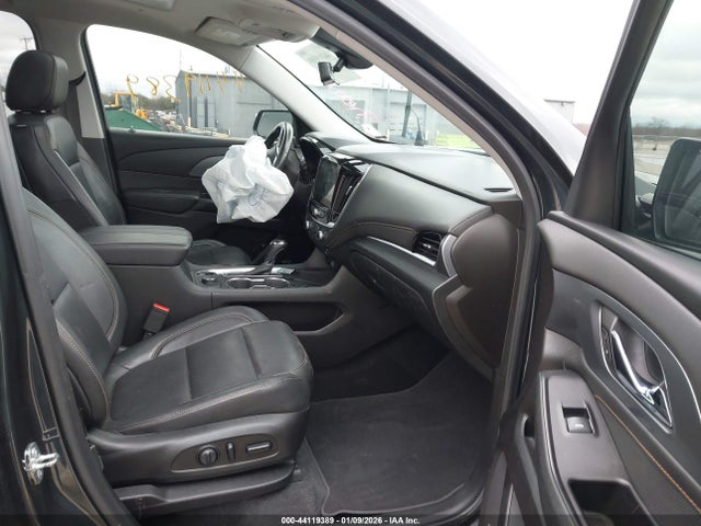1GNEVKKW6KJ214239 Chevrolet Traverse Premier
