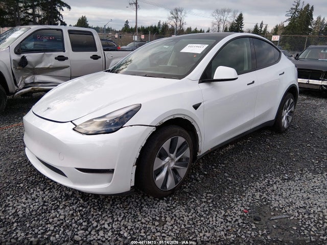 2023 TESLA MODEL Y 7SAYGDEE0PF609291 Photo 1