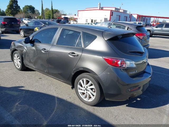 2013 MAZDA MAZDA3 JM1BL1LP1D1737075 Photo 2