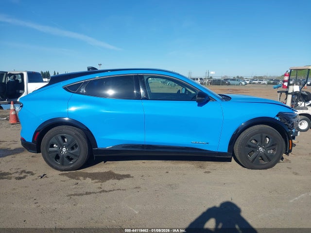 3FMTK2SU3PMA85745 Ford Mustang Mach-e California Route 1