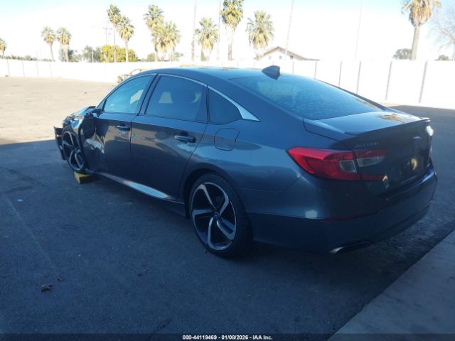 2018 HONDA ACCORD 1HGCV1F32JA115816 Photo 2