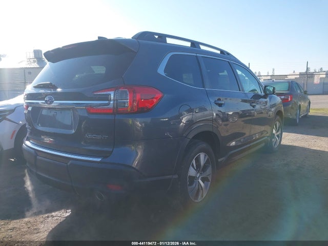4S4WMAED4P3414192 Subaru Ascent Premium 7-passenger