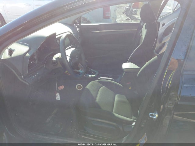 2020 HYUNDAI ELANTRA KMHD84LF8LU029112 Photo 4