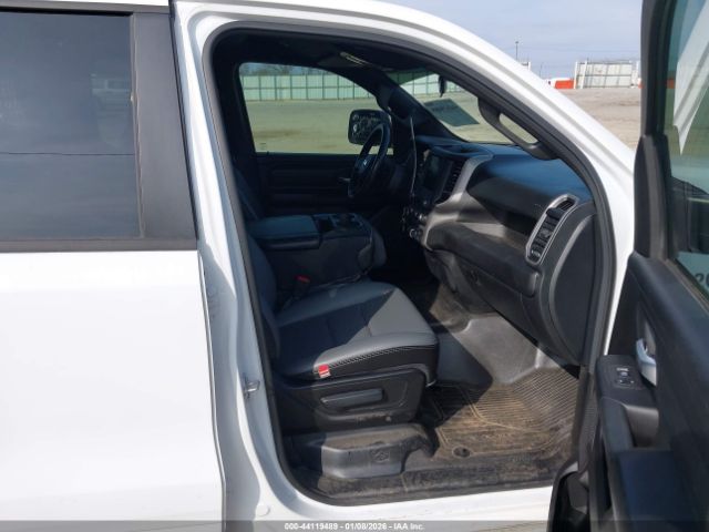 2023 RAM 1500 1C6SRECG1PN585423 Photo 4