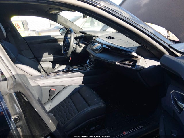 2024 AUDI RS E-TRON GT WAUBHBFW1R7901145 Photo 4