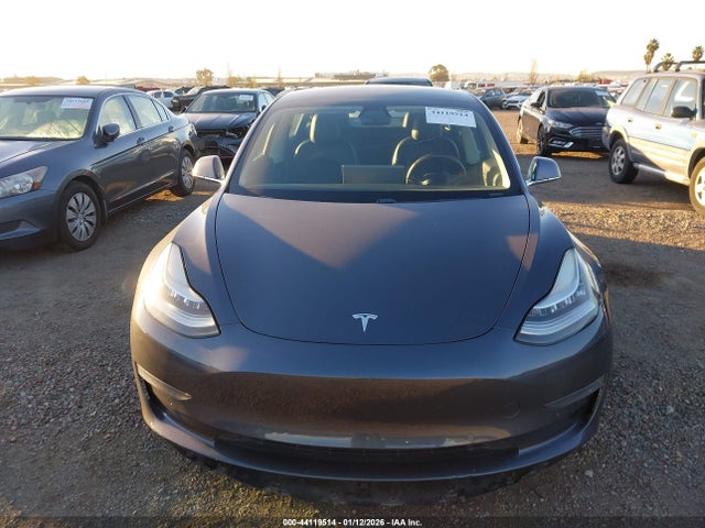 Tesla Model 3 Long Range Dual Motor All-wheel Drive 2020 5YJ3E1EB3LF664085 Image 13