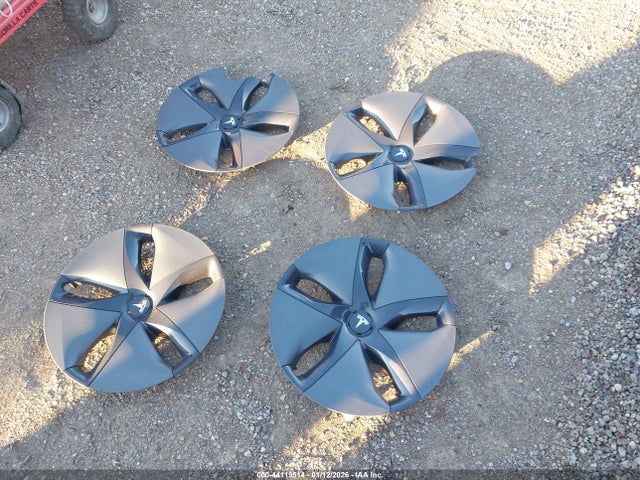 Tesla Model 3 Long Range Dual Motor All-wheel Drive 2020 5YJ3E1EB3LF664085 Image 12