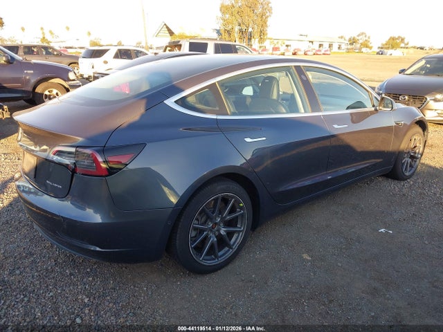 2020 TESLA MODEL 3 5YJ3E1EB3LF664085 Photo 3