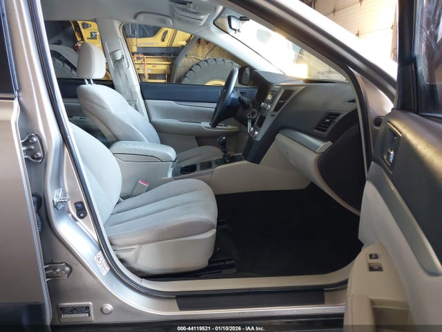 4S4BRCAC6E1309803 Subaru Outback 2.5i