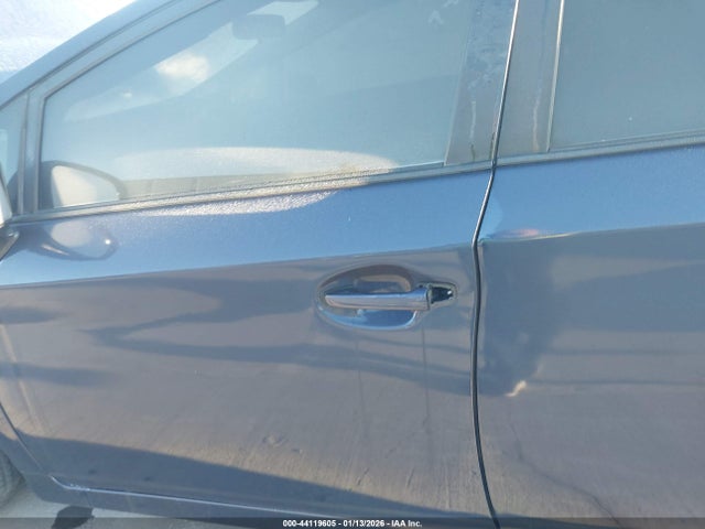 JTDKN3DUXE1780423 Toyota Prius Two