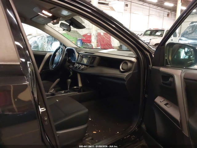 2018 TOYOTA RAV4 2T3BFREV7JW736513 Photo 4