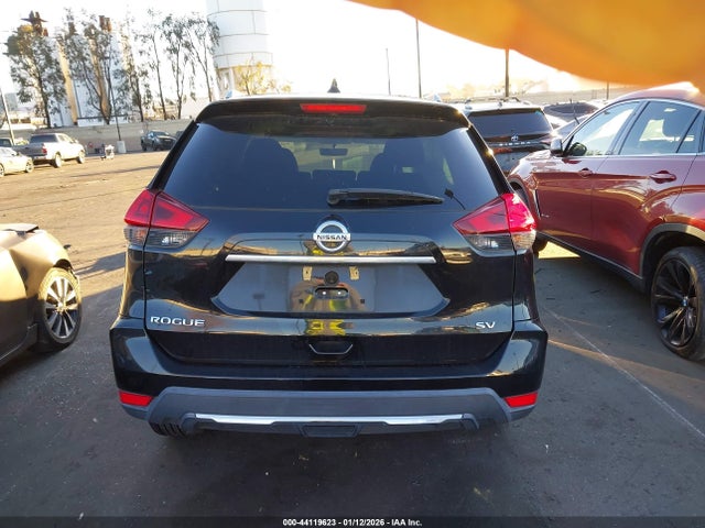 Nissan ROGUE SV 2018 5N1AT2MT7JC792686 Image 16