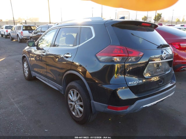Nissan ROGUE SV 2018 5N1AT2MT7JC792686 Image 3