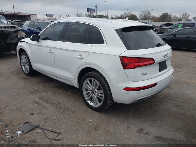 2018 AUDI Q5 WA1CNAFY9J2098737 Photo 2