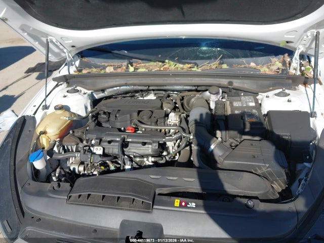 5XXG14J26NG106123 KIA K5 LXS