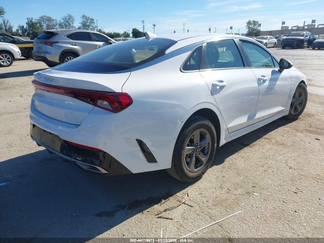 5XXG14J26NG106123 KIA K5 LXS