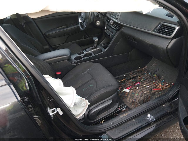 KNAGT4L36H5157515 KIA Optima Lx