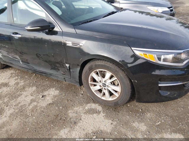 KNAGT4L36H5157515 KIA Optima Lx