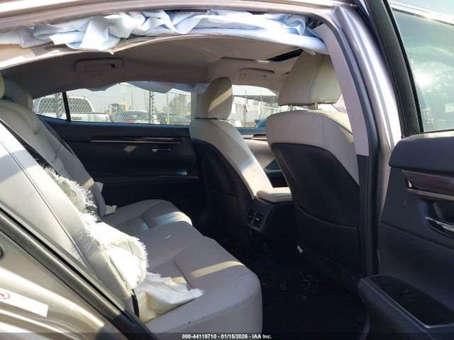JTHBW1GG9H2141941 Lexus ES 300H