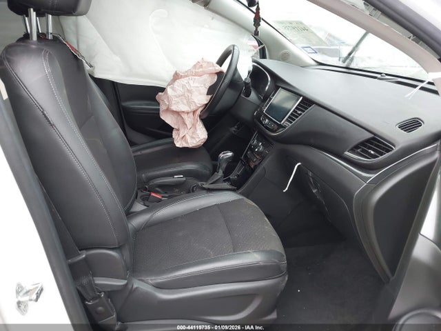 KL4CJ1SBXJB521760 Buick Encore Sport Touring