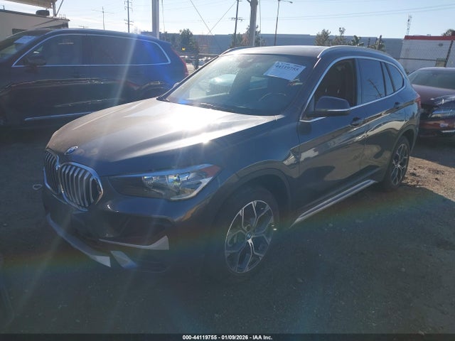 2022 BMW X1 WBXJG9C00N5U92803 Photo 1