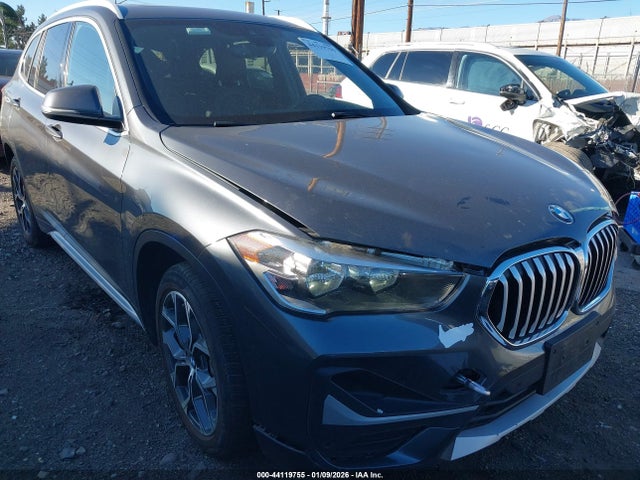 2022 BMW X1 WBXJG9C00N5U92803 Photo 5