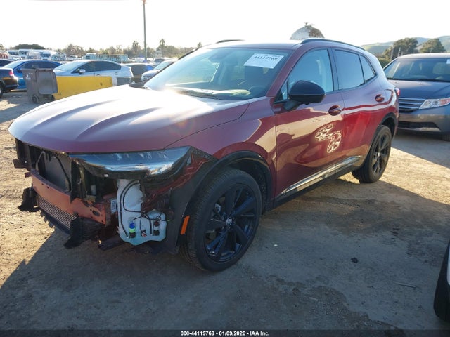 Buick Envision Awd Essence 2022 LRBFZPR42ND109962 Image 2
