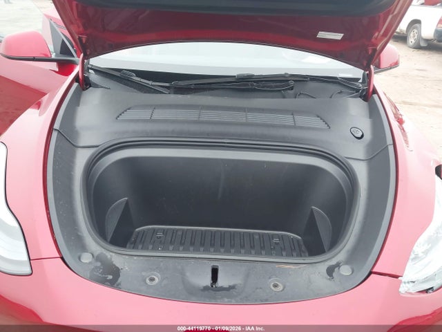 2024 TESLA MODEL Y 7SAYGDED5RA326294 Photo 9