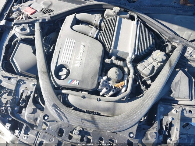 2016 BMW M4 WBS3R9C5XGK338852 Photo 9