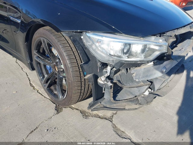 WBS3R9C5XGK338852 BMW M4