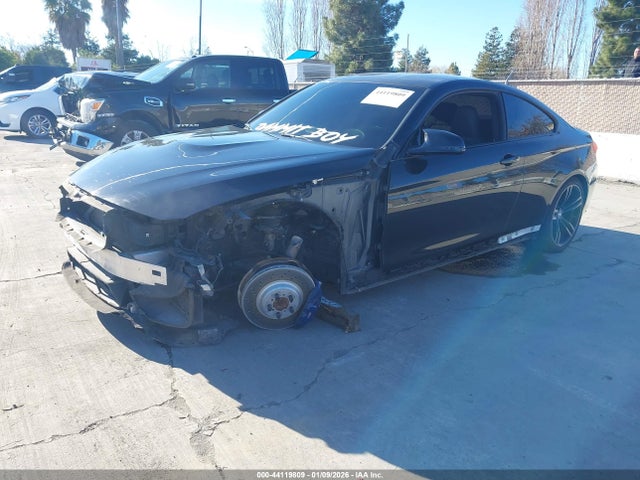 2016 BMW M4 WBS3R9C5XGK338852 Photo 1