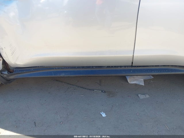 JN8AF5MR9HT701806 Nissan JUKE S