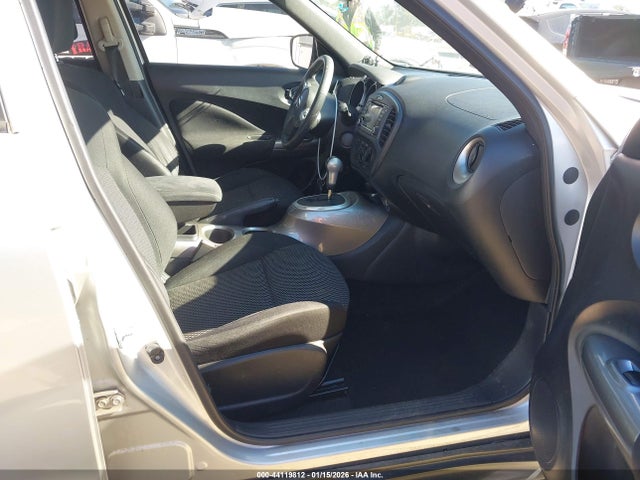 JN8AF5MR9HT701806 Nissan JUKE S