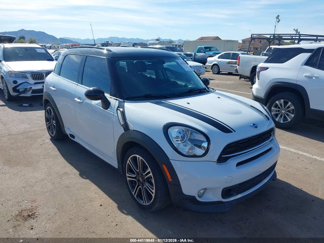 2016 MINI COUNTRYMAN WMWZC3C58GWT08321 Photo 0