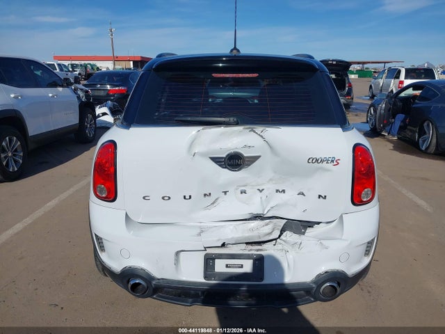 2016 MINI COUNTRYMAN WMWZC3C58GWT08321 Photo 5
