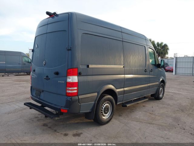 2018 MERCEDES-BENZ SPRINTER 2500 WD3PE7CD6JP643558 Photo 3