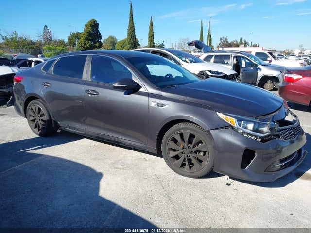 KIA Optima S 2018 5XXGT4L3XJG251093 Image 12
