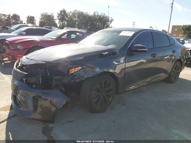KIA Optima S 2018 5XXGT4L3XJG251093 Image 2